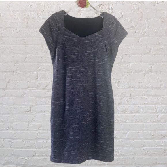 THE LIMITED Corporate Sheath Dress - Picture 1 of 5